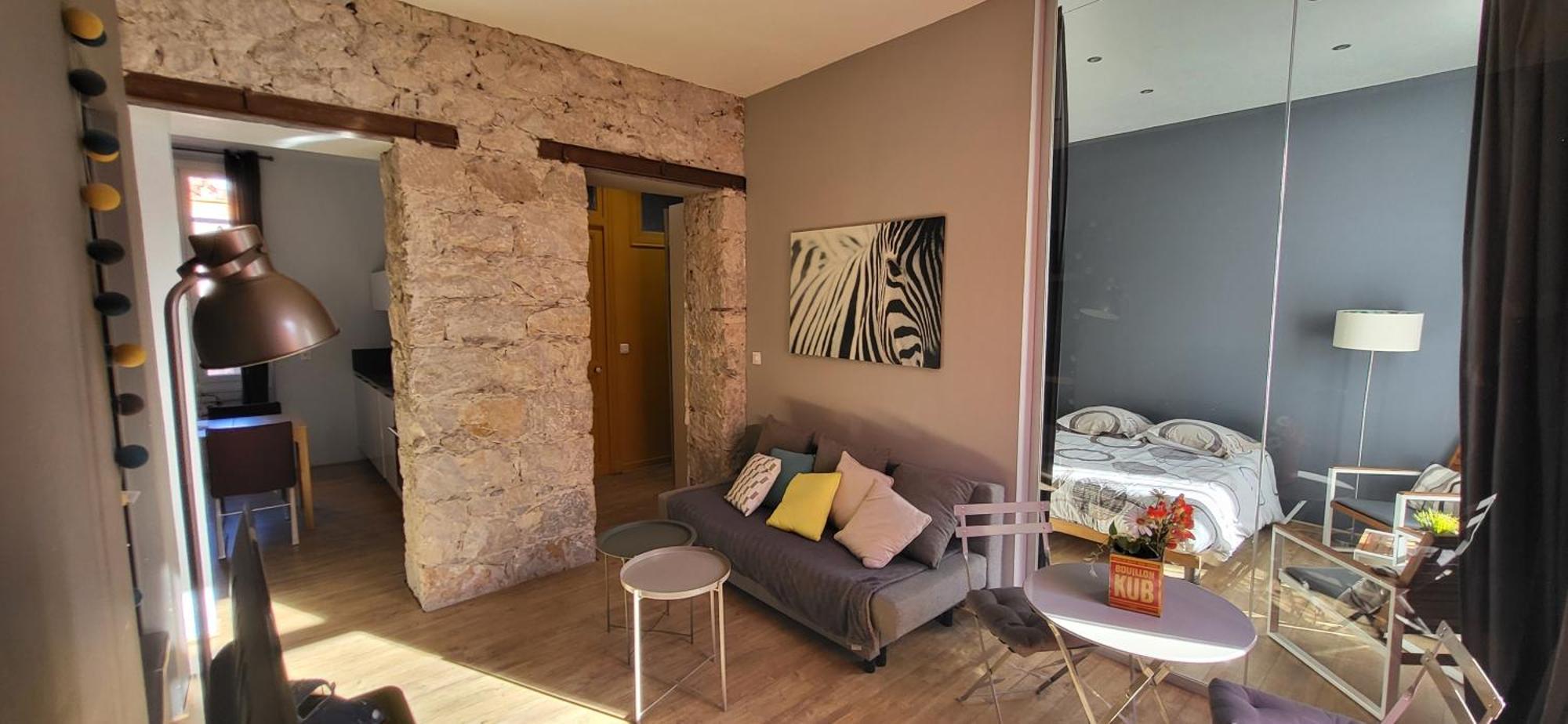 Zara Apartment Ментона Екстериор снимка